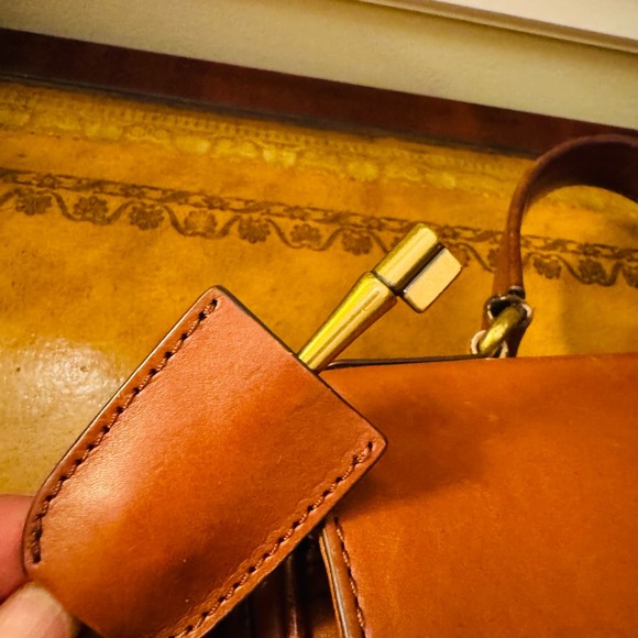Fossil Brown Leather Memoir Novel Flap Crossbody Messenger Satchel Purse ZB5413 - Picture 8 of 14